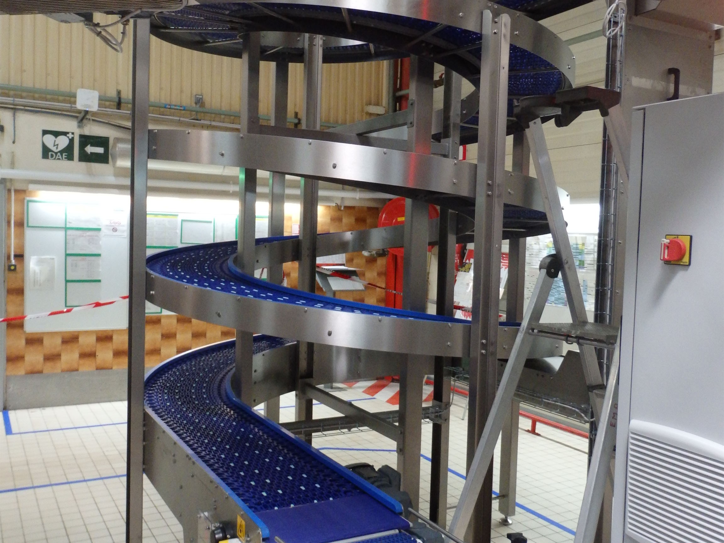 MG Tech product conveying - Product elevation